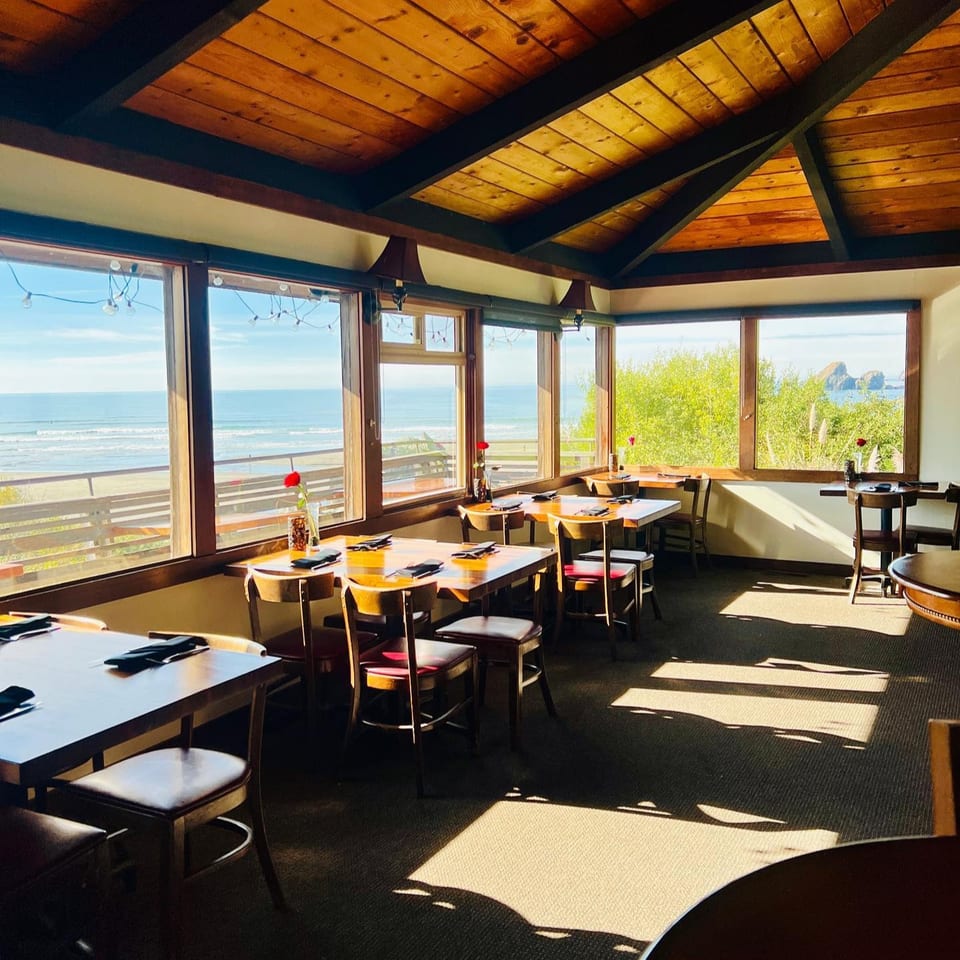 Why Visit Moonstone Grill